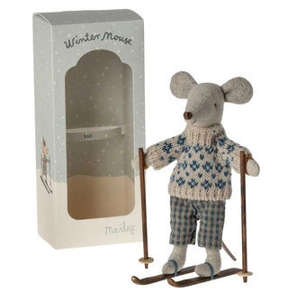 Winter mouse with ski set dad