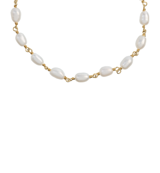 Clutching Pearls Bracelet