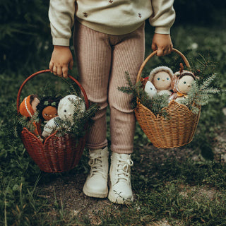 RATTAN POINSETTIA CARRY BASKET - NATURAL