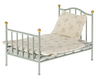 Vintage bed, Mouse - Mint