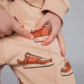 Sneakers - sweater