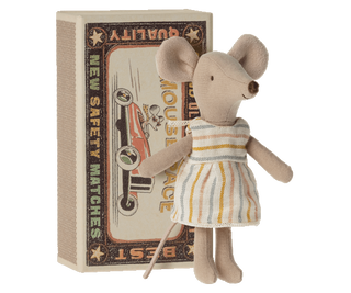 Big sister mouse in matchbox